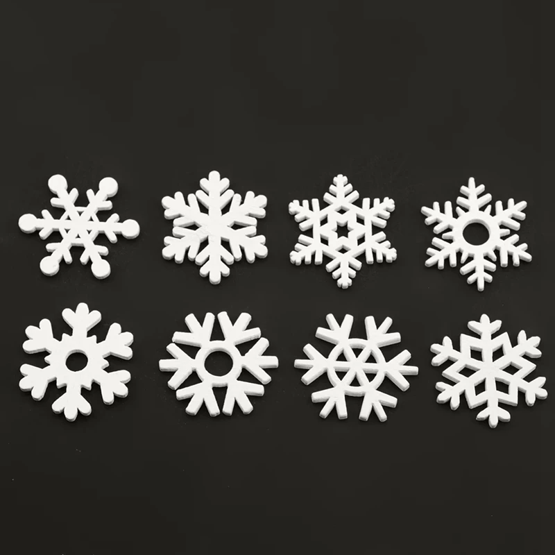 50PCS 35mm Mix Shape Wooden White Snowflakes Christmas Ornaments Xmas Pendants New Year Christmas Decorations for Home