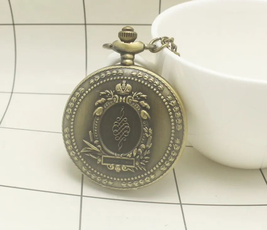 Antique Bronze Quartz Pocket Watch Big Mirror Design Rrtro Pendant Necklace Clock Gifts for Men Women Sweater Chain Watch Gift