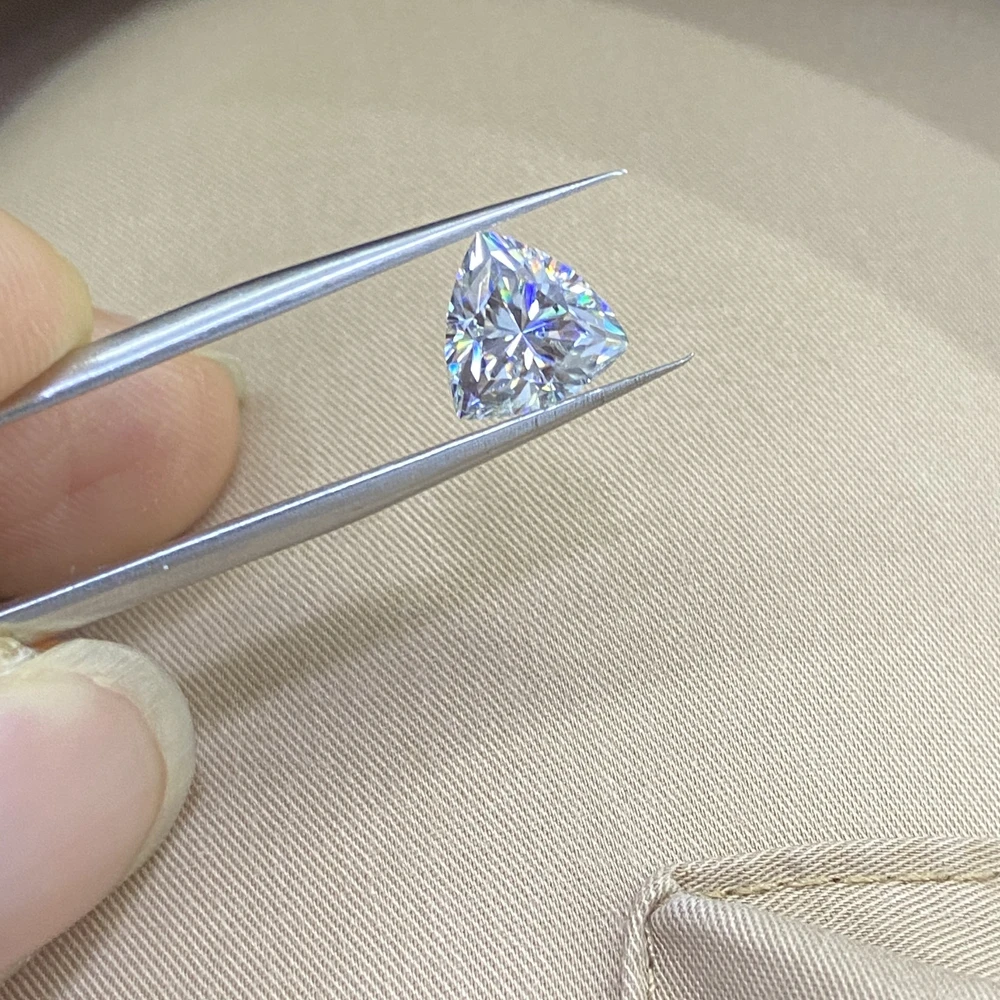 

Meisidian 7.5x7.5mm Trillion Cut 1.5 Carat VVS Moissanite Diamond Pirce Per Carat For Ring Making