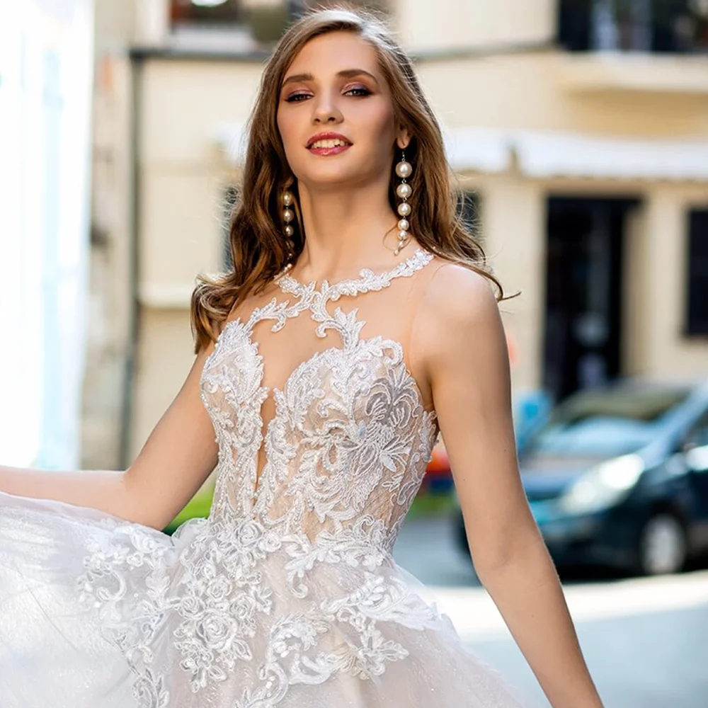 Abiti da sposa Scoop con applicazioni in Tulle brillante abiti da sposa di lusso con Glitter floreali senza maniche con illusione di grandi dimensioni su misura