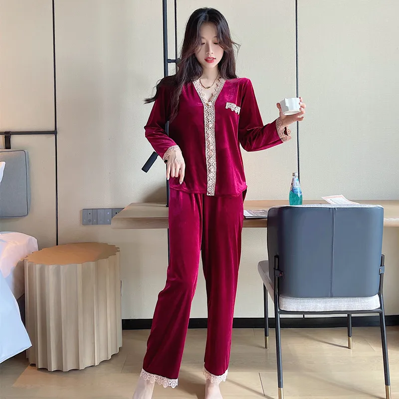 Casual Velour Pajamas Set Women Lounge Wear Lace Patchwork Lingerie Pyjamas Autumn New 2 Pieces Shirt&Pants Soft Home Clothes