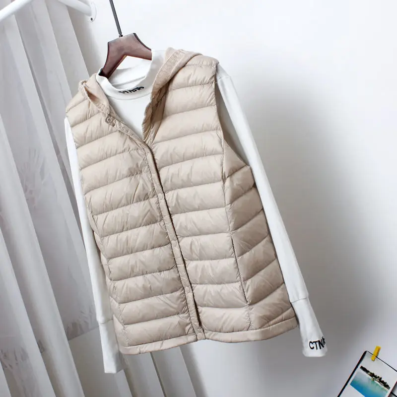 Autumn Winter New Slim Warm Women Lightweight Packable Down Outerwear Down Vest Coats Shorts Knitted Hooded Jackets