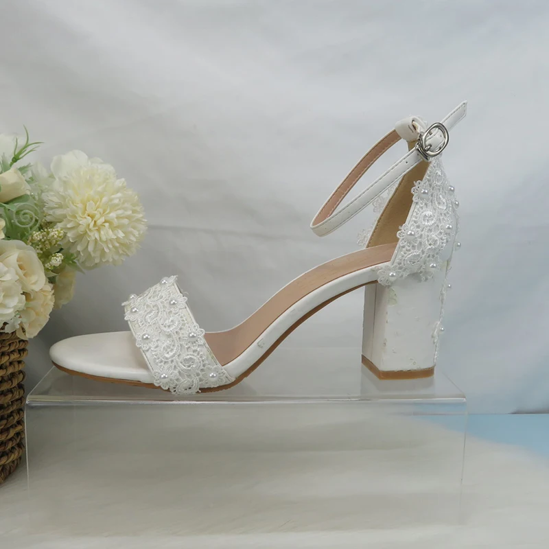 2021 new BaoYaFang fashion white pearl sweet white lace flower sandals a buckle bridesmaid dress shoes