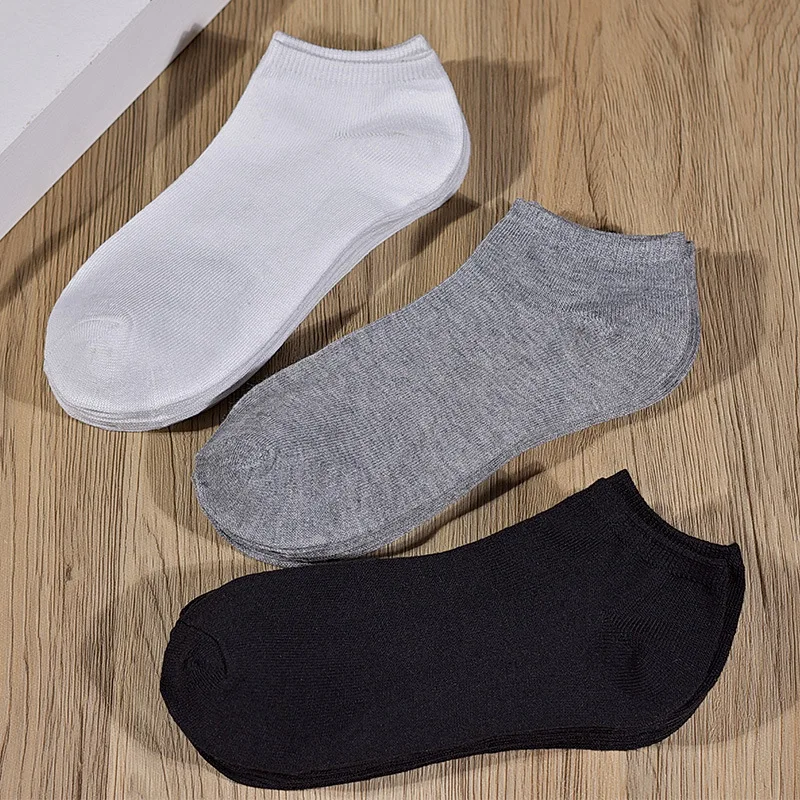 1 Pairs New Men Solid Color Breathable Socks Summer And Autumn Low-Tube Casual Sports Socks Polyester Cotton Business Socks