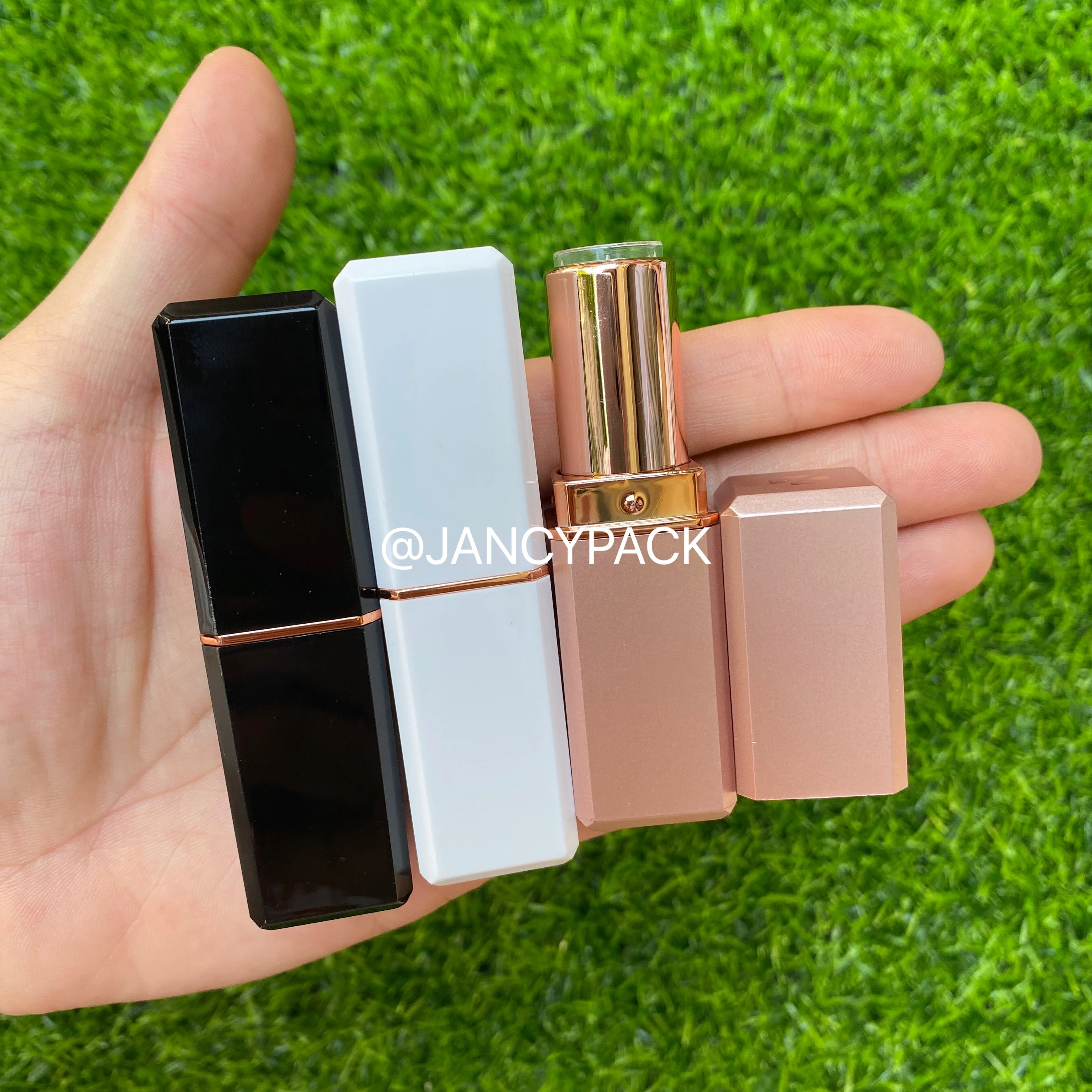 12.1mm Empty Lipstick Tube Makeup Lip Balm Tools Elegant Lip Balm Container  Refillable Lipstick Shell Packaging Cosmetics