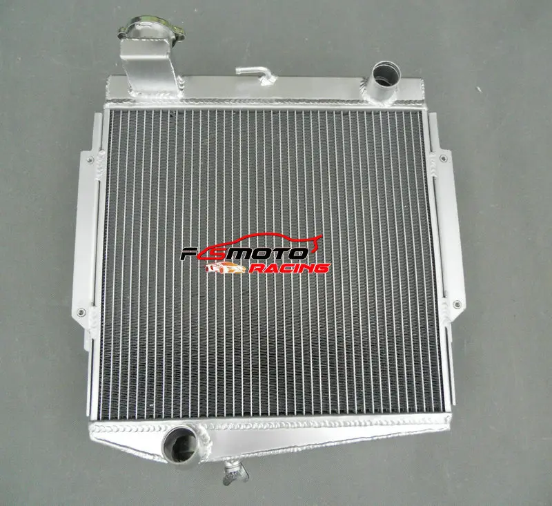 Aluminum Radiator + Fan for 1966-1970 1967 1968 1969 68 67 66 Datsun Roadster Fairlady