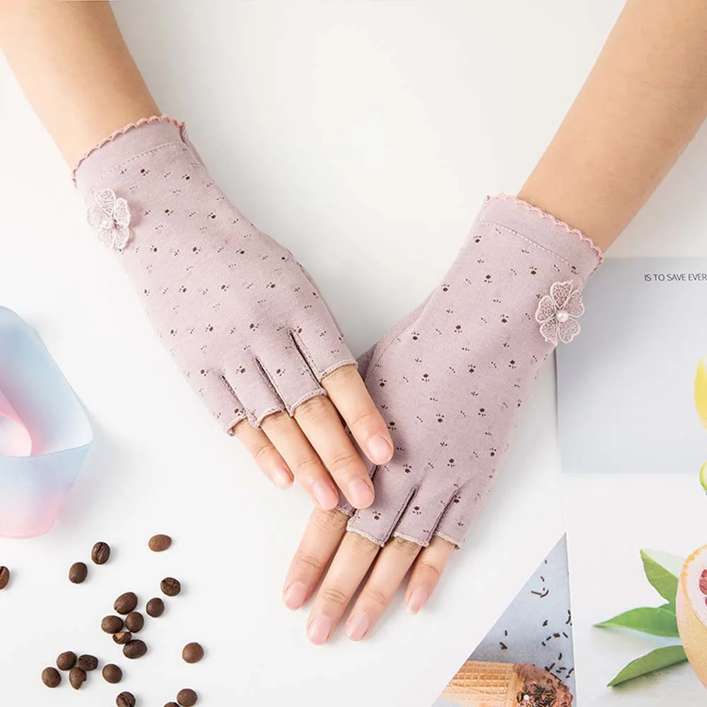 Spring And Summer Women'S Sunscreen Short Gloves Fashion Sexy Fingerless Lace Driving Gloves Spring And Summer Lace Gloves