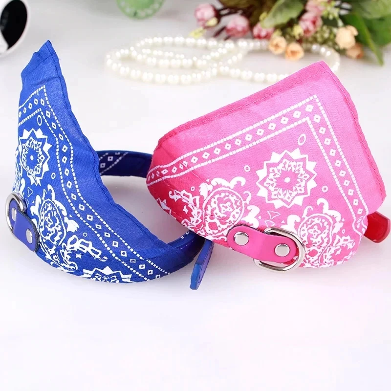 Lovely Adjustable Small Dog Collar For Dogs Small Pet Slobber Towel Pitbull Cat Collar Print Scarf Design Neckerchief