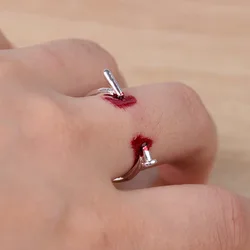 Unique Personality Nail Ring Halloween Pretend To Bleed Joke Prank Toys Creative Fashion Open Ring