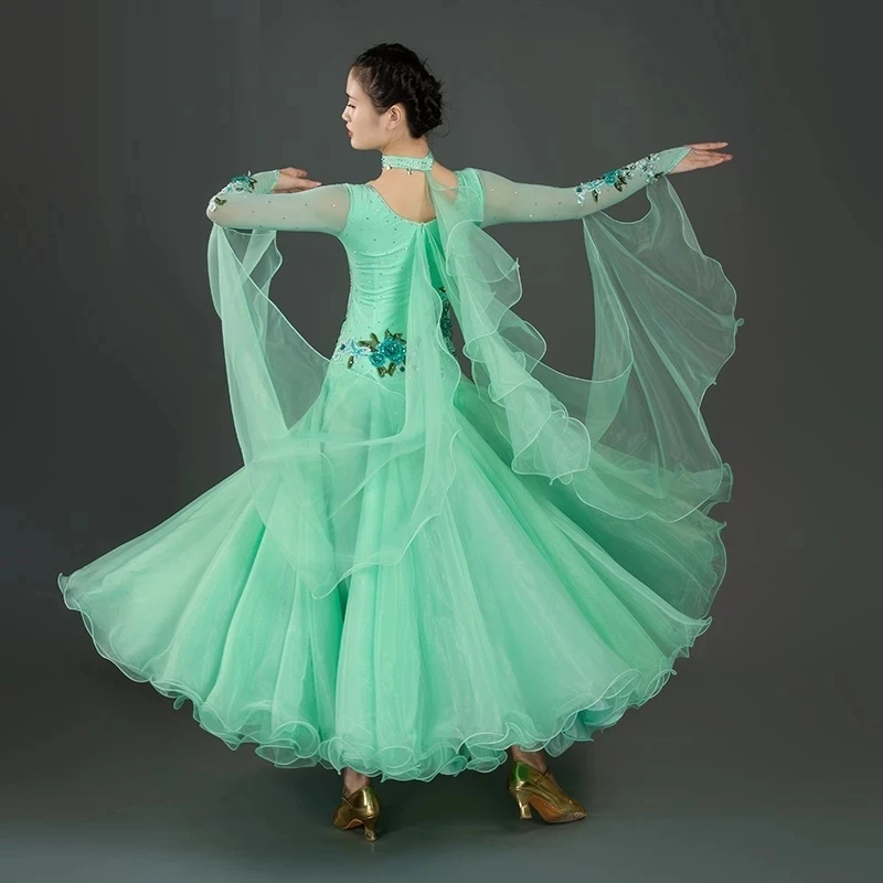 Big Swing Green Ballroom Dance Competition Dress With Rhinestones Waltz Dress Social Sance Dress Rumba Dance Costumes Ball Gown