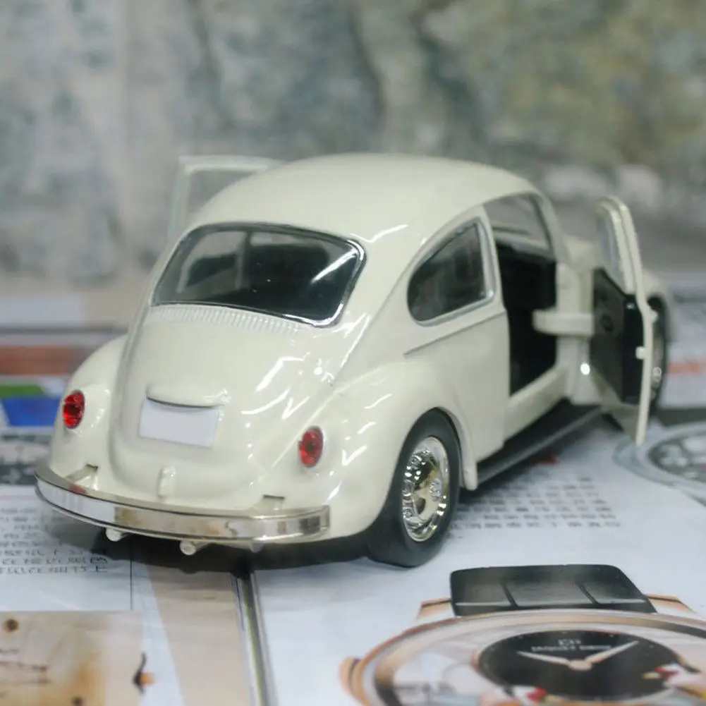 Lovely Vintage Beetle Car Model Cool Children Toy Decoration Cute Educational Toy