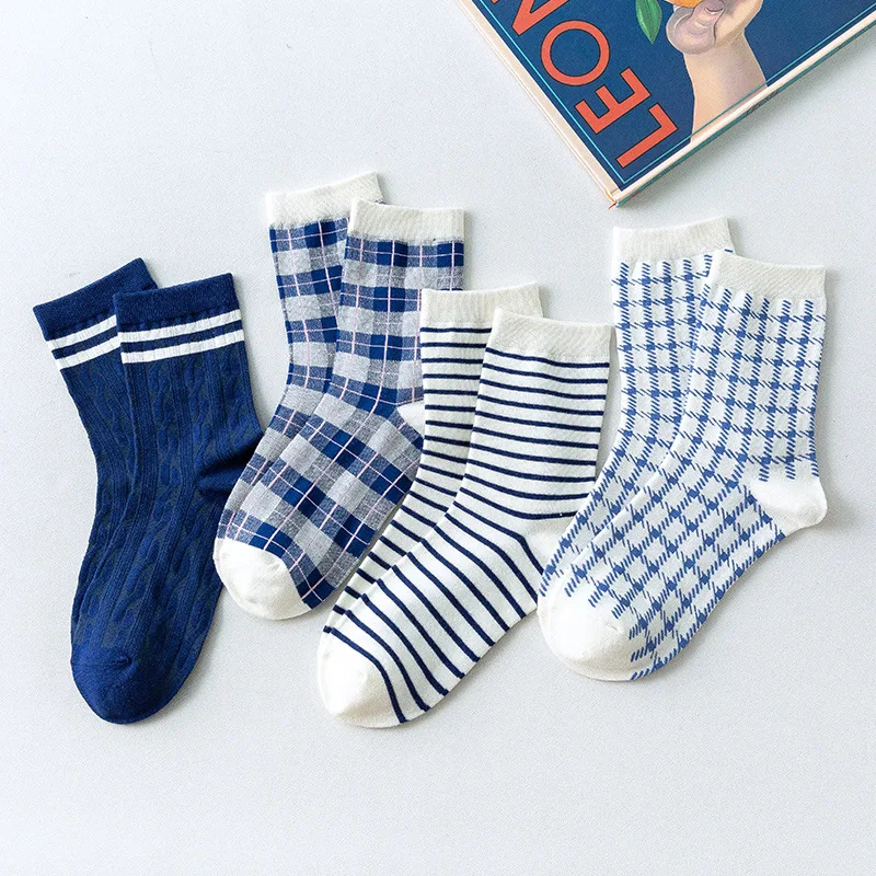 

Women Socks Cotton White Blue Plaid Ladies Socks For Girls Houndstooth Check Socks Striped Grids Tube Sock Vintage Meias Meias