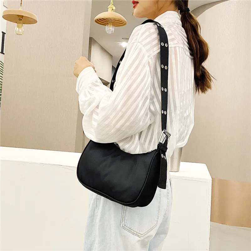Yogodlns Trendy Nylon Umhängetasche Für Frauen Vintage Umhängetaschen Weibliche Straße Messenger Handtasche und Geldbörse Reise Einfache Tote – Detail 7