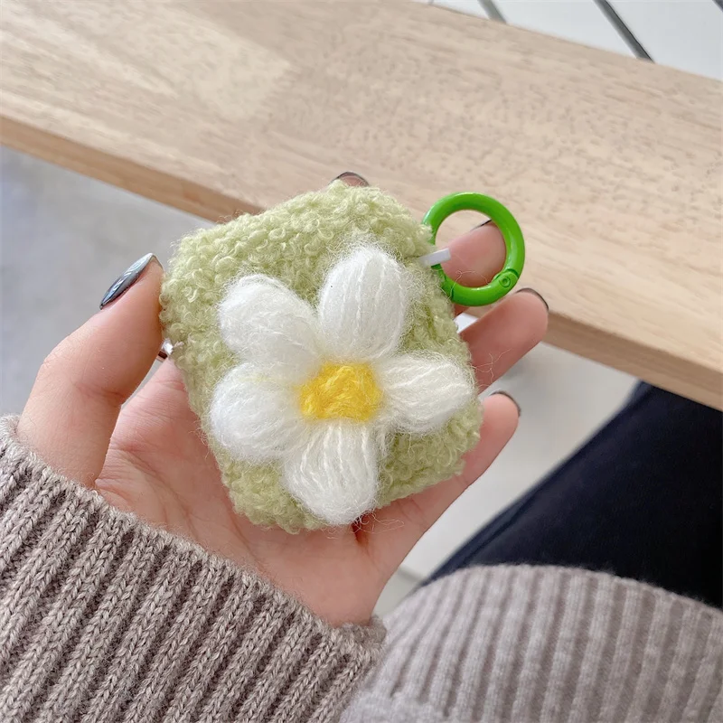 Cute Furry Daisy flowers Earphone Case for Apple AirPods 1 2 Pro Protection Cover Headset Box Cases for Air Pods 3 Plush Funda