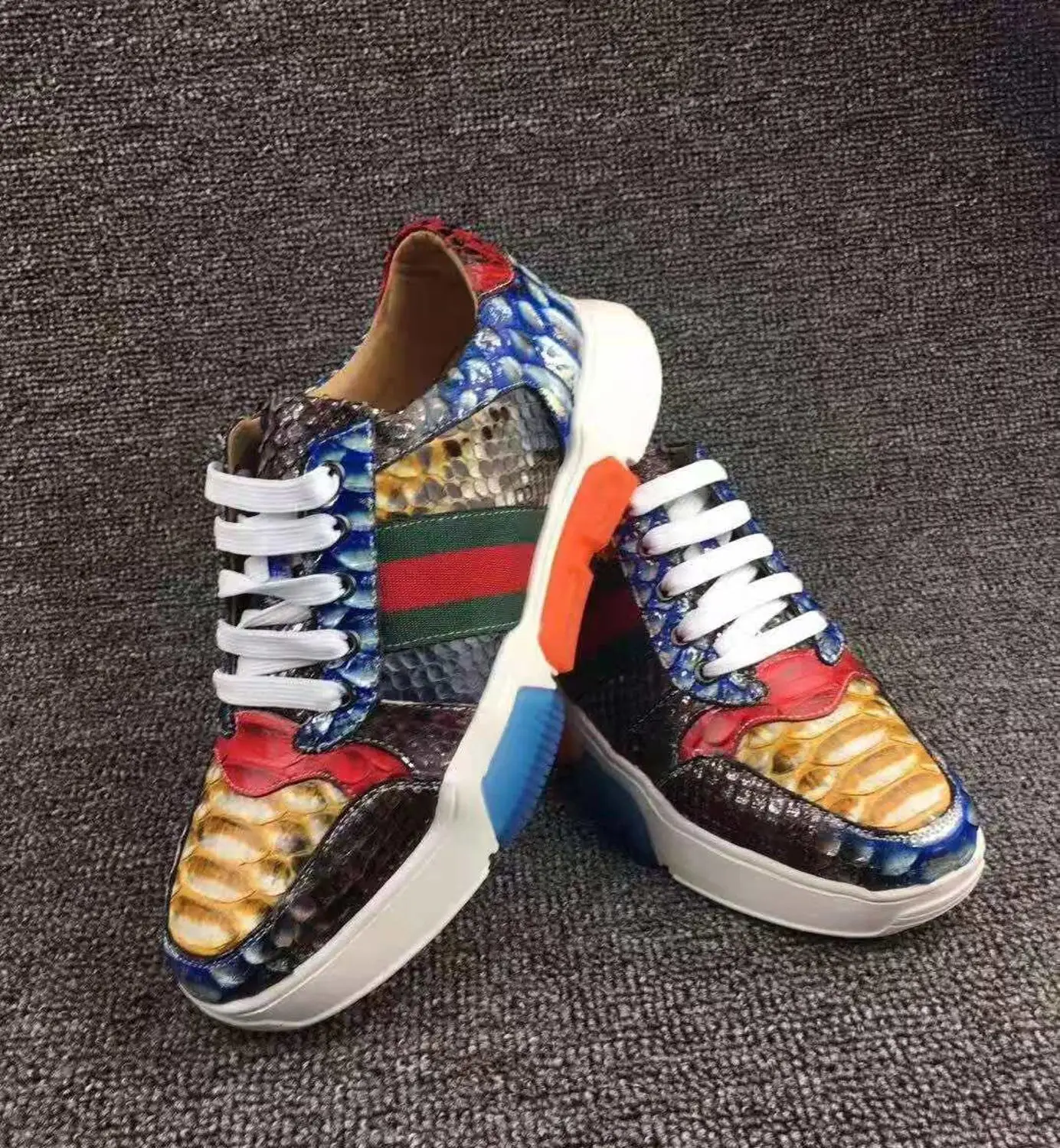 

2019 newly design Genuine real genuine python skin shoe high end quality colorful snake skin sneaker with cow skin lining