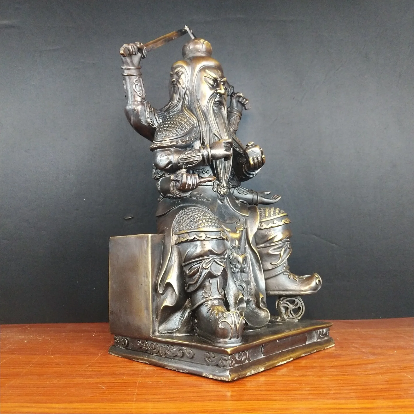 China enshrines gods 40CM 6 arms Vulcan warrior bronze statue 2 color options