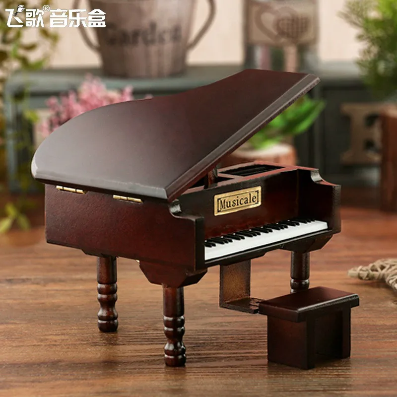 Decor Music Boxes Mini Constellation Hand cranked Wooden Simulated Piano Golden Movement Music Box Creative Gift