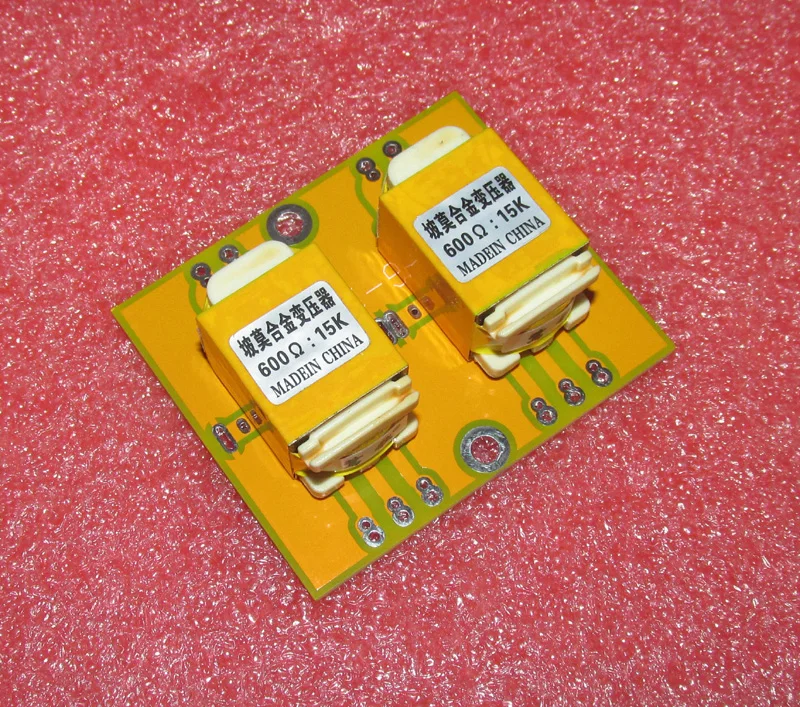 

600ohm : 10K Permalloy audio transformer, copper-plated shielding cover, two-sided circuit board cover