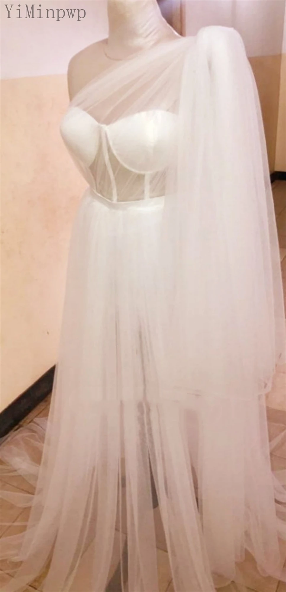 2025 batas de novia de tul vestido de despedida de soltera vestidos africanos para sesión de fotos de boda un hombro aberturas hasta el muslo una línea personalizada