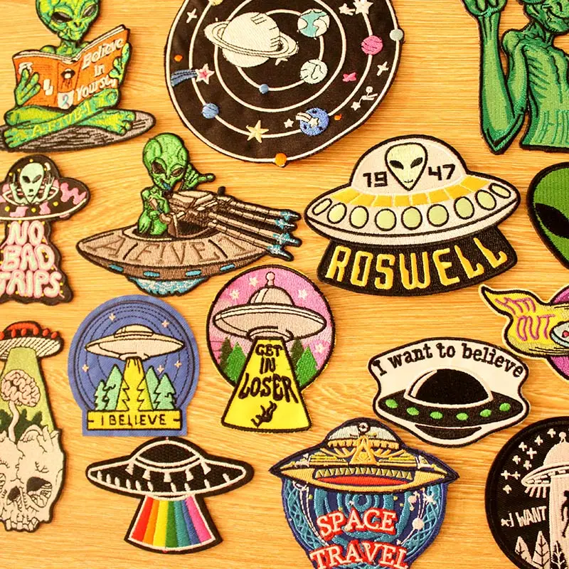 UFO Alien Patches Stickers Iron On Patches For Clothing Space Embroidered Badge Patches Applique Jacket Accessories Parches DIY