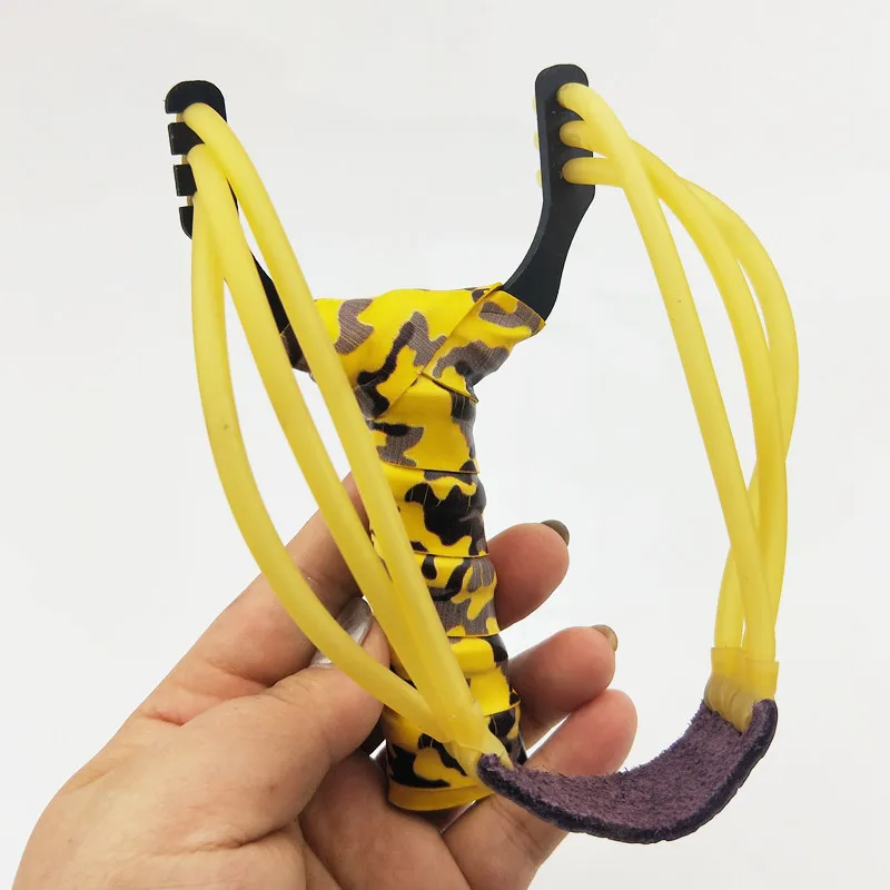 Professional shooting titanium steel slingshot high power shooting adult sling shooting bow with three card rubber band 2019 new