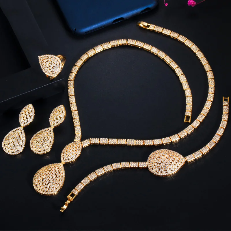 CWWZircons Luxury Big Water Drop Women Party Earring Bracelet Ring Necklace 4pcs Sets Gold Plated Wedding Costume Jewelry T424