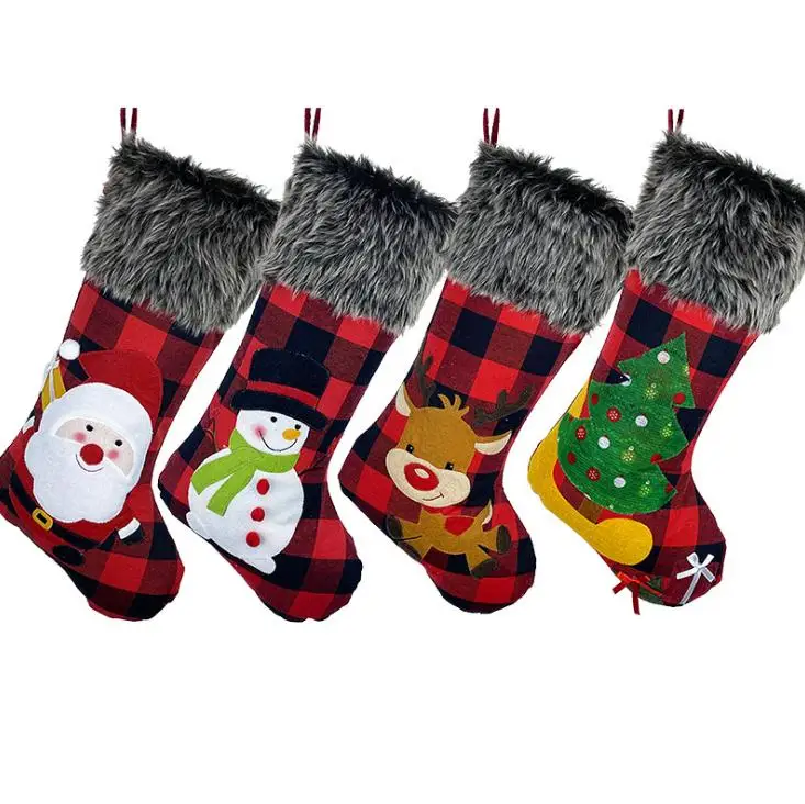 

Christmas Stockings Plaid Socks Santa Claus Xmas Stocking Gift Bag Cute Christmas Tree Ornaments Party Christmas Decorations SN