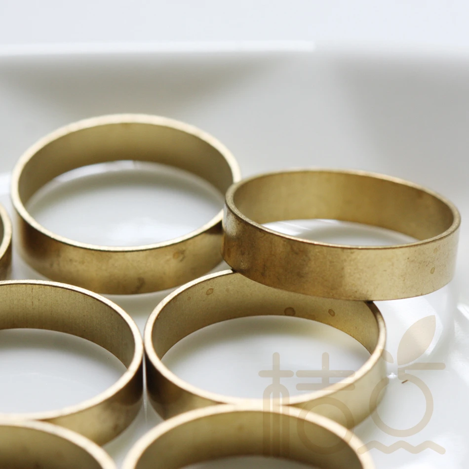 DIY Supply-10 Pieces Solid Brass Finding Ring Connector - 20.5x5mm (4171C-S-323)