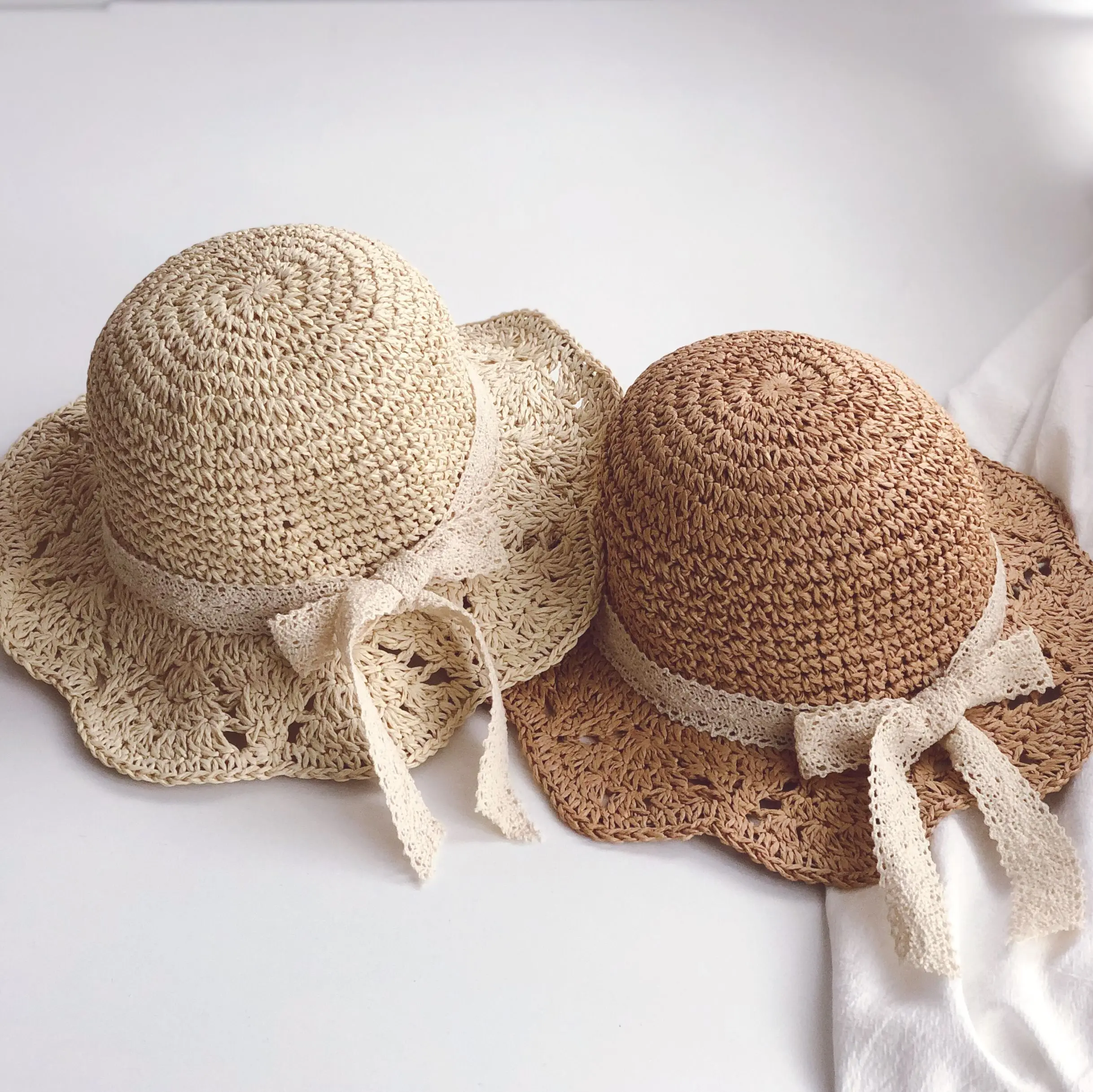 

Summer Baby Straw Hat Cute Breathable Lace Cord Beach Sun Hat Girls Boys Wide Brim Windproof Solid Color Cap