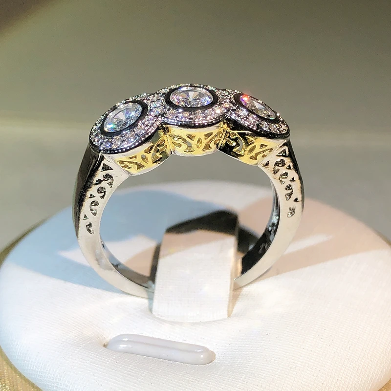 Women's Round AAAA+ Zircon Wedding Engagement Ring