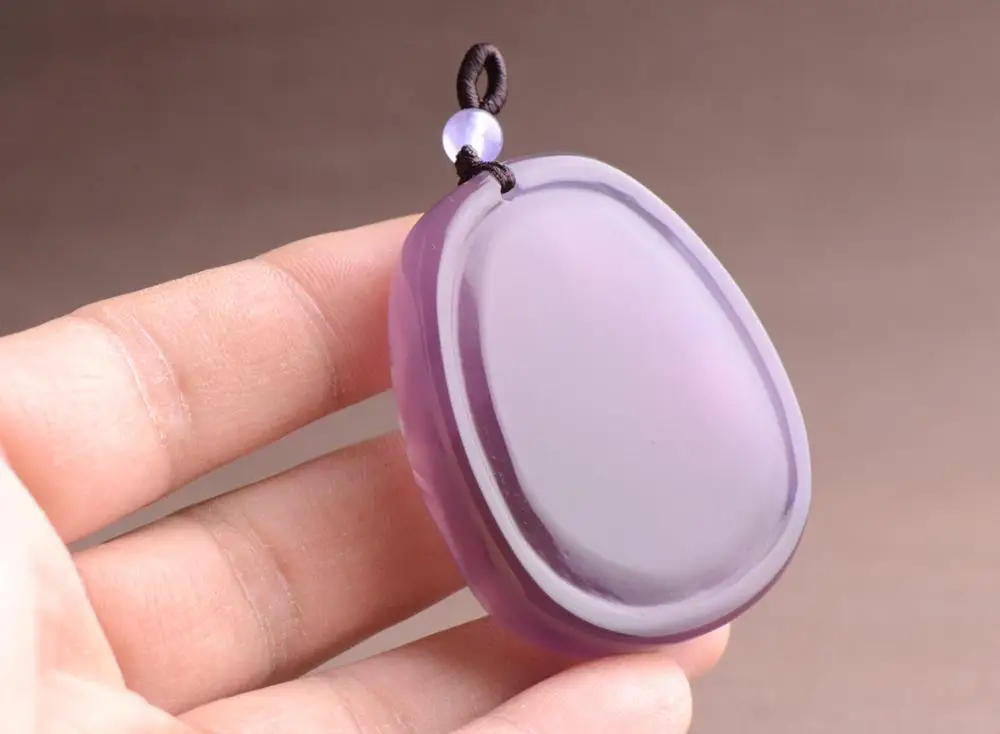 Natural Purple Chalcedony Guanyin Pendant Ash Purple Agate Buddha Guardian Pendant Jade Jade Jade Pendant Amethyst Pendant