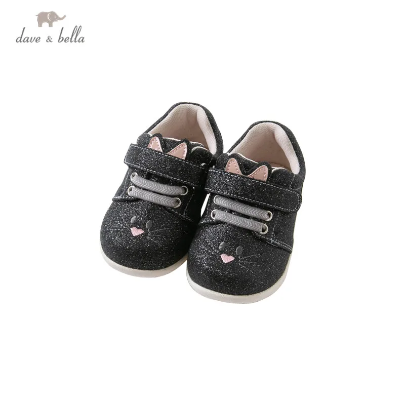 

DB15981 Dave Bella autumn baby girls fashion cartoon cat shoes new born girl cute shoes