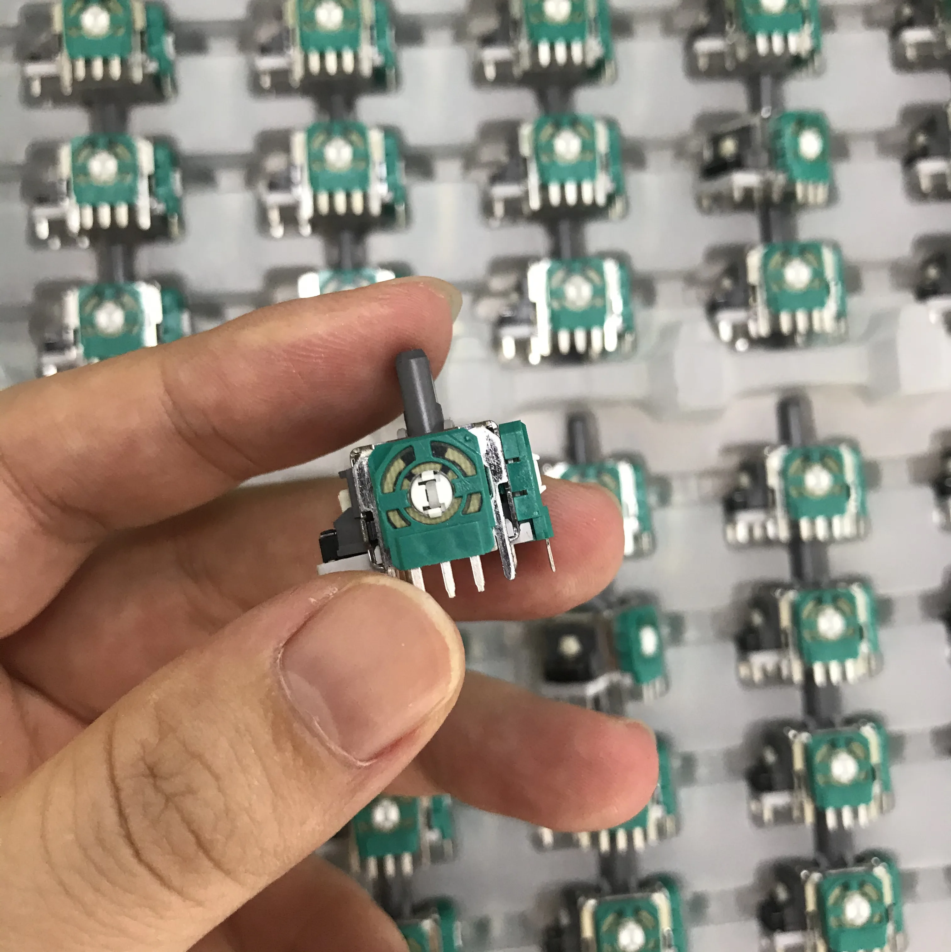50PCS 3D Analog Joystick ThumbStick Sensor Module Potentiometer Replacement For NS Switch Pro PS5 PS4 Xbox One/ Elite Controller