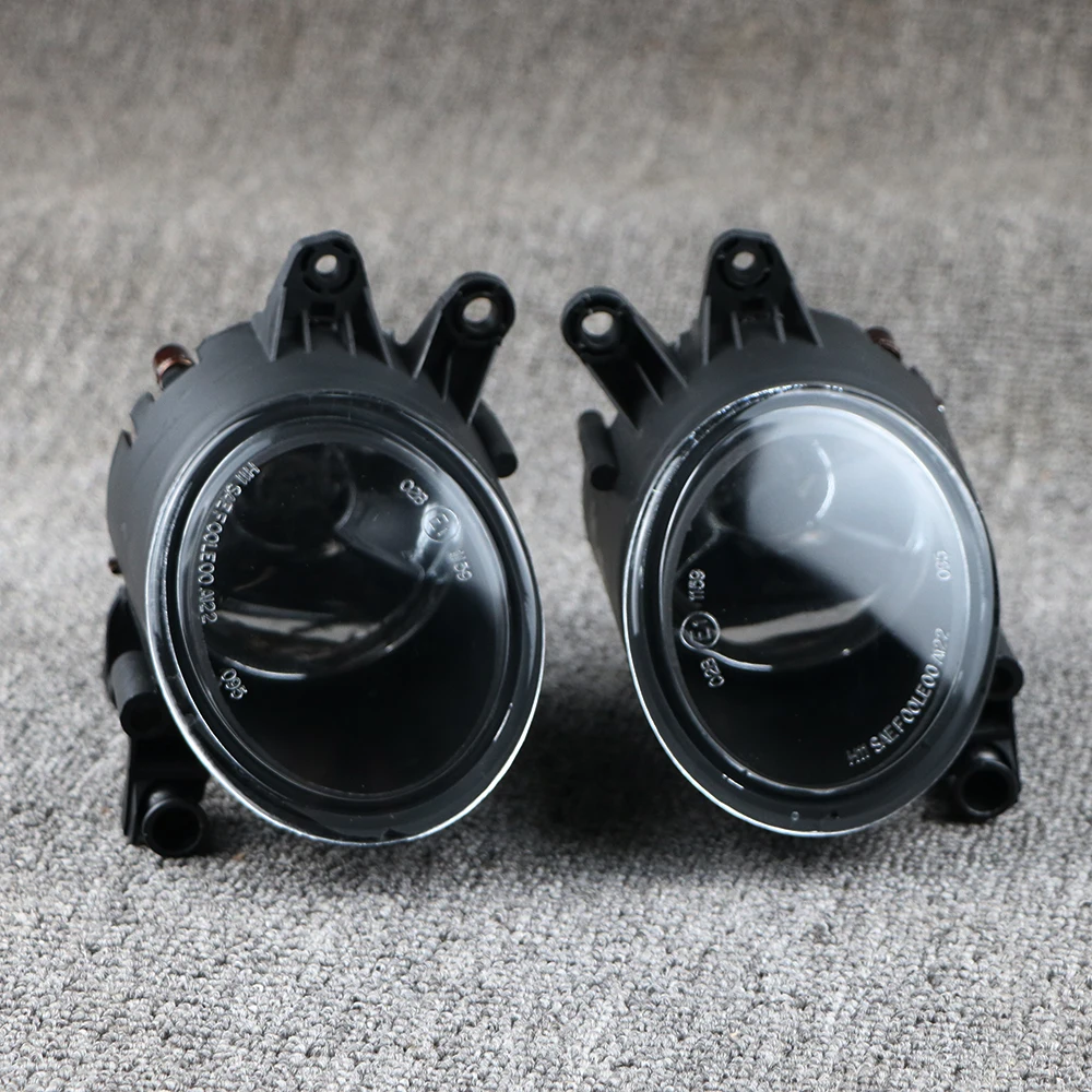 

Pair 31213175 31213176 Front Bumper Fog Lamp Right&Left Fog Light Without Bulb For VOLVO S40 V50 C70 C30 2004-2011