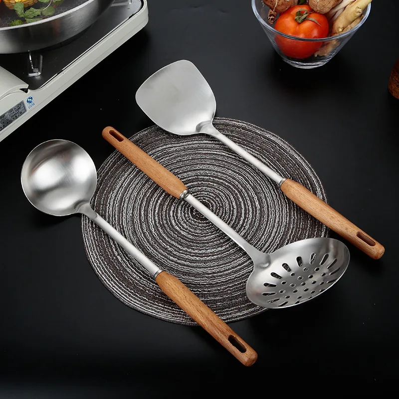 Jaswehome 3 Pieces Wooden Handle Wok Spatula Ladle Tools Set Stainless Steel Kitchen Cooking Utensils with Skimmer Slotted Spoon