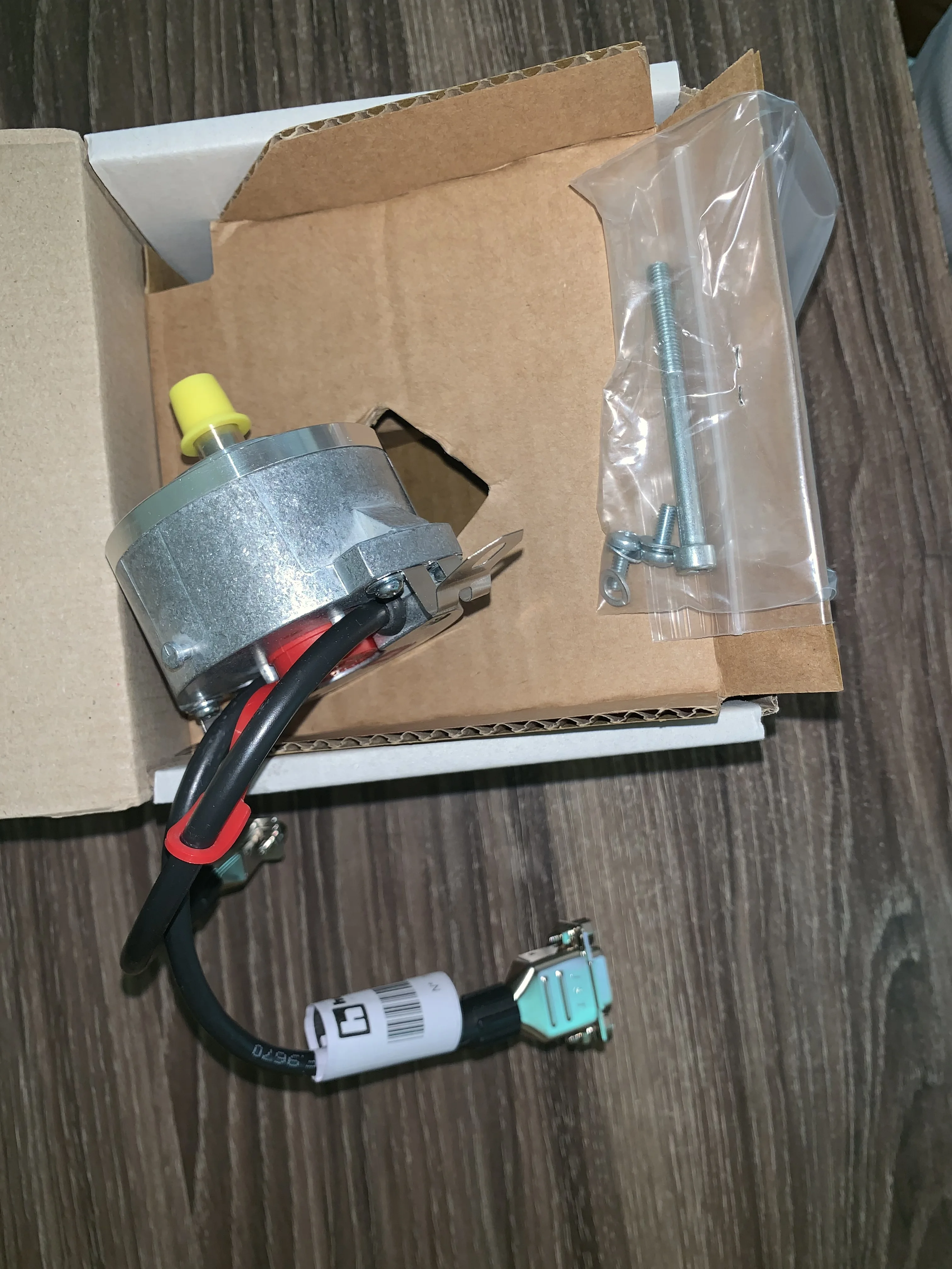 New encoder original TAA633H151 TAA633K151 TAA633K161 TAA633H101 TAA633K102 TAA633H121