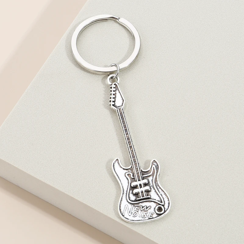 New Voice Keychain Guitar Key Ring Musical Instruments Key Chains Star Artist Gifts For Women Men Rock Punk Jewerly Handmade