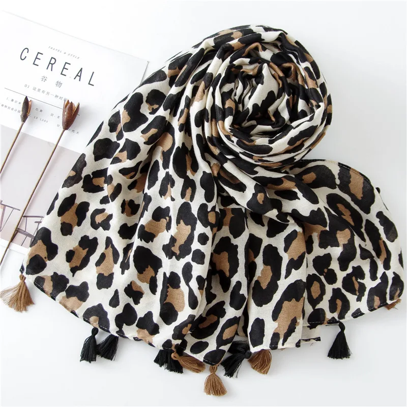 2021 Printed Leopard Scarf female autumn Muslim women hijab scarves Tassel Large Size Headband Handkerchief Women\'s Bandana