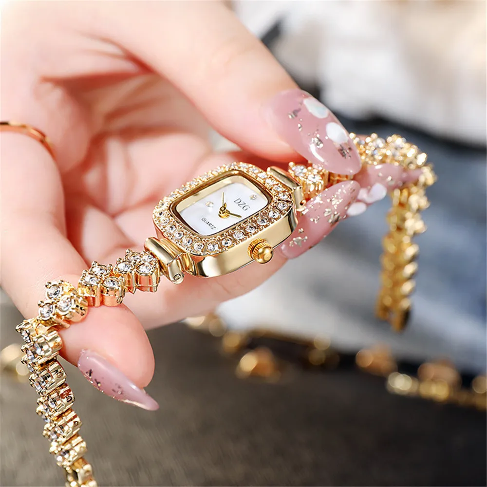 Rose gold crystal Bracelet Women Watches Luxury Fashion Stainless Steel Ladies Quartz Wristwatches 2021 Simple Small Woman Clock