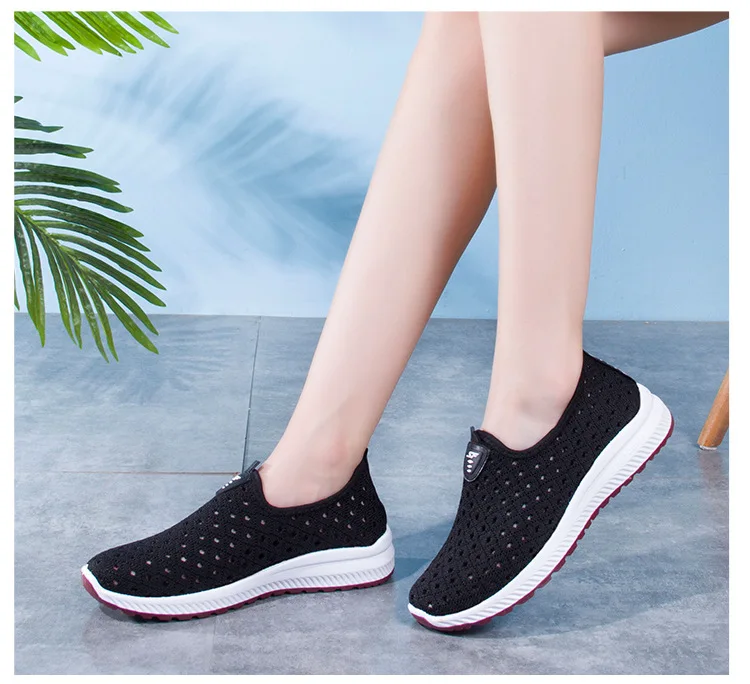 Summer Women Shoes Breathable Mesh Sneakers Shoes Ladies Slip on Flats Socofy Loafers Shoes Fashion Trainers Women