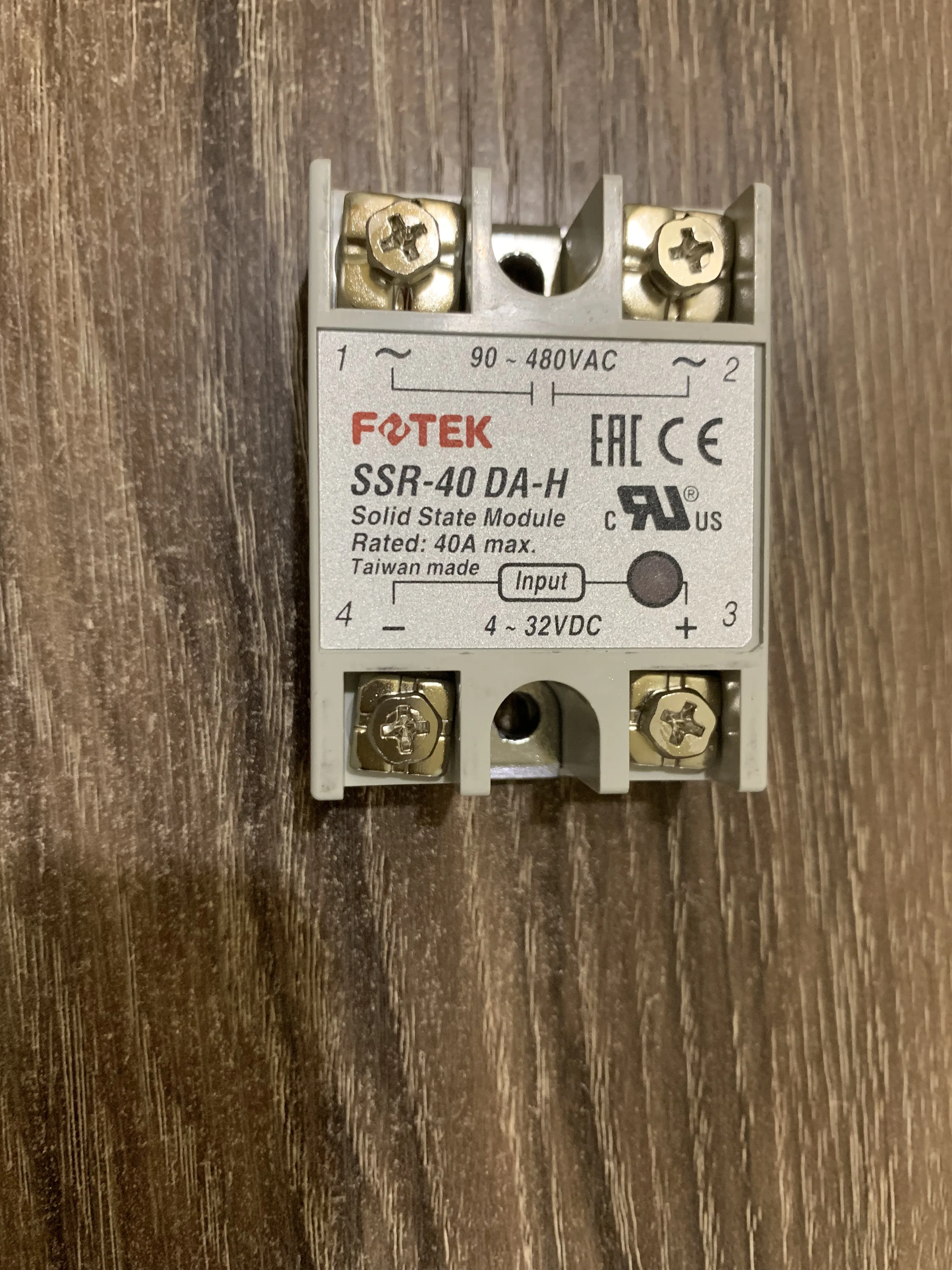 Original  Taiwan's  FOTEK solid state relay / thyristor modules SSR-40DA-H