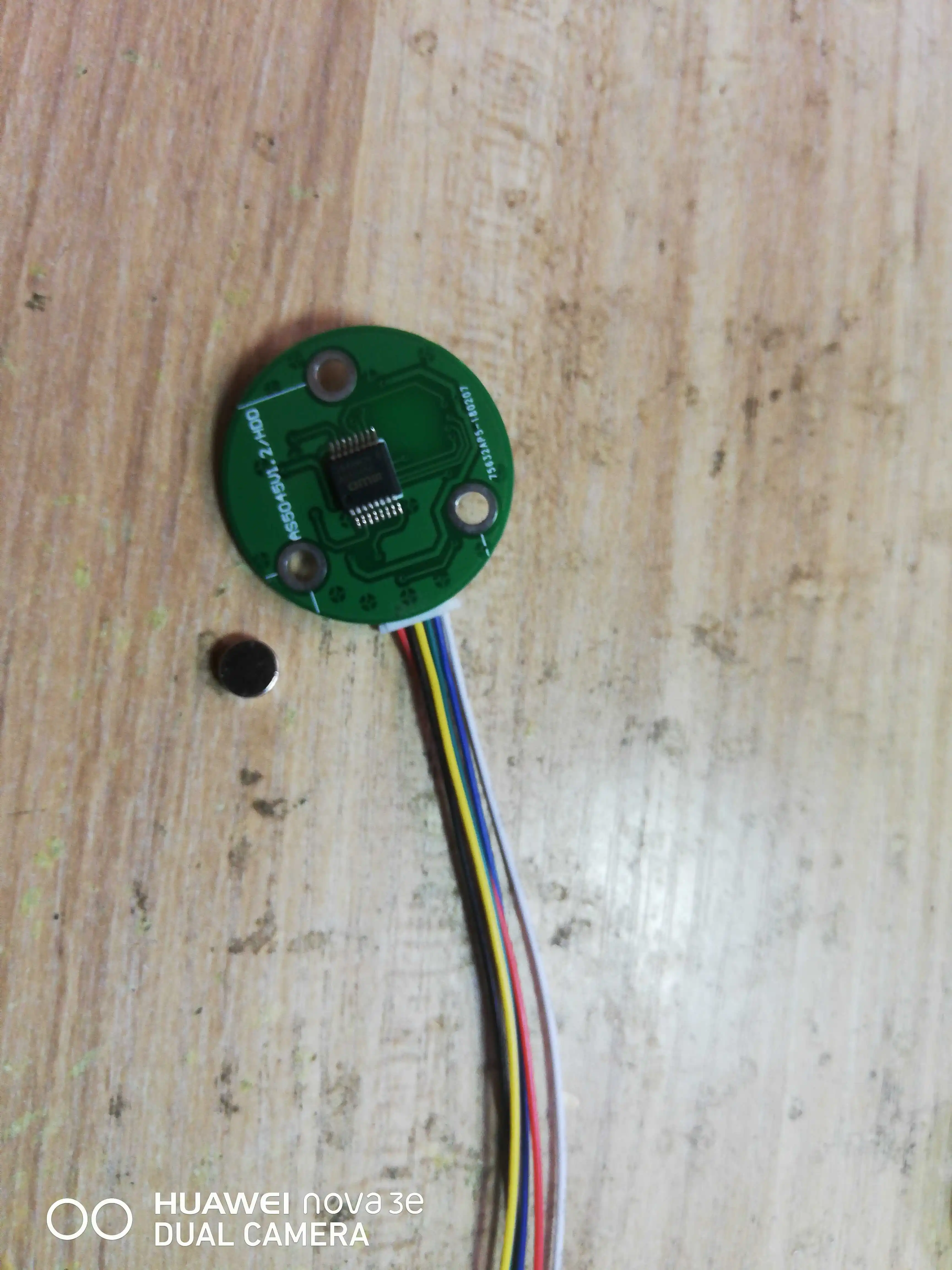 Magnetic Encoder AS5045B Send STM32 and C51 Source Code to Send Magnet and Lead Thickness SSI and ABI Interface