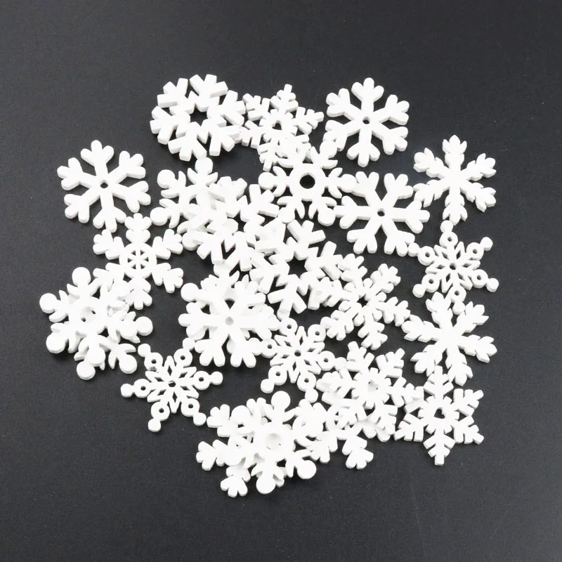 20Pcs Wooden Christmas Snowflake Natural Scrapbooking Craft For Embellishments Handmade DIY Handicraft Decoration 25-35mm