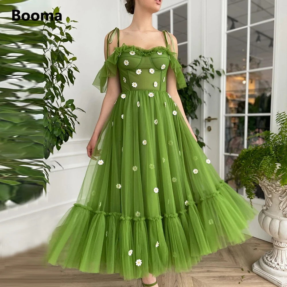 Booma Green Off the Shoulder abiti da ballo spalline increspature abiti da ballo lunghi fino al tè fiori margherita abiti da festa di nozze