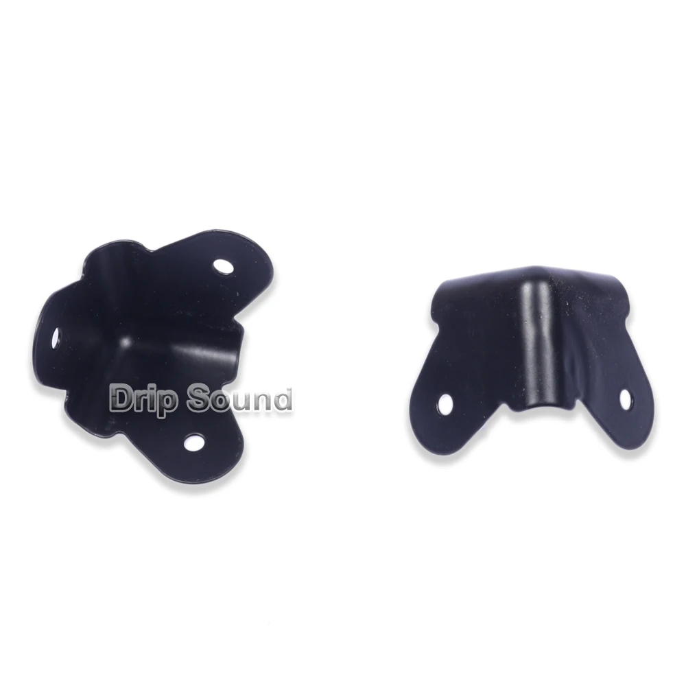 4pcs โลหะมุมปลอดภัยตกแต่งมุมขวา 3-Jaw ผีเสื้อรูปร่างสำหรับกล่องลำโพงเครื่องขยายเสียง