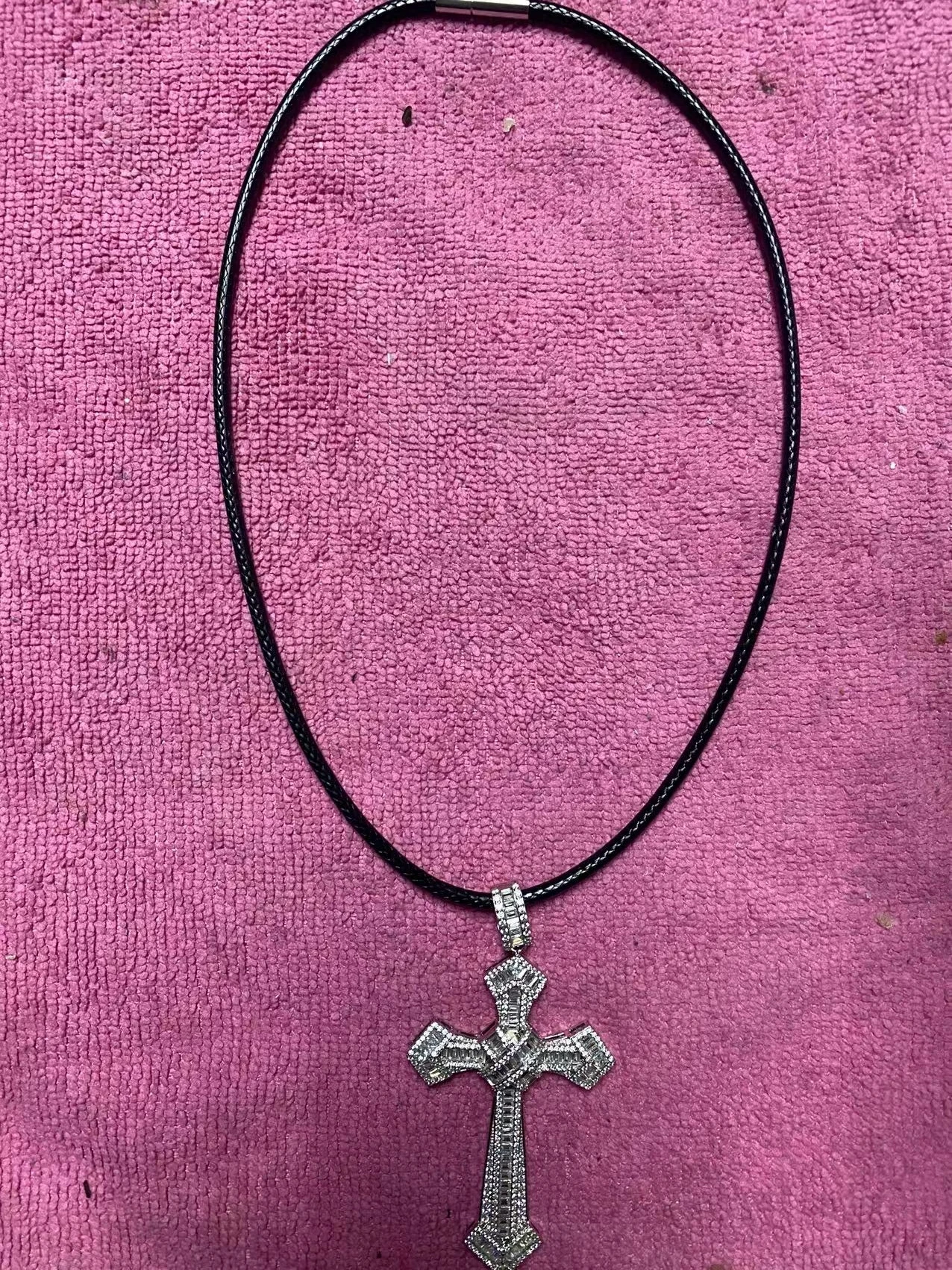 

Noble Luxury Customized 925 Sterling Silver Electroplated Platinum Cross Pendant Necklace Religious Christianity Pendants