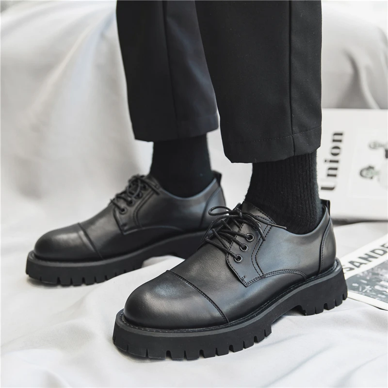 New Casual Fashion Trend Men Shoes Thick Bottom Breathable Lace-up Real Leather Loafers Men Luxury Sneakers Tooling Oxfords