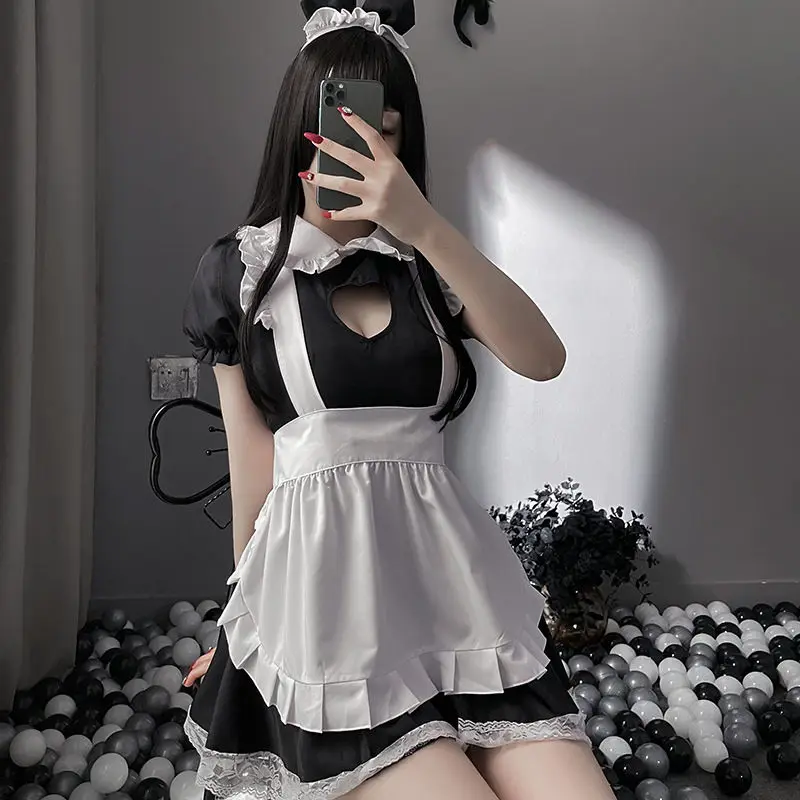 Uniforme tentación pasión muñeca Collar plisado encaje traje de sirvienta Cosplay dulce encaje corazón hueco lencería Sexy traje de Cosplay