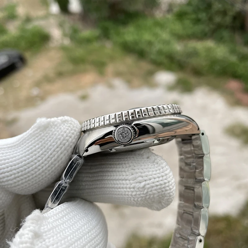 STEELDIVE Men Diver Watch Automatic Mechanical Wristwatch 200M Waterproof C3 Luminous Sapphire NH36 Magnifier Date Ceramic Bezel