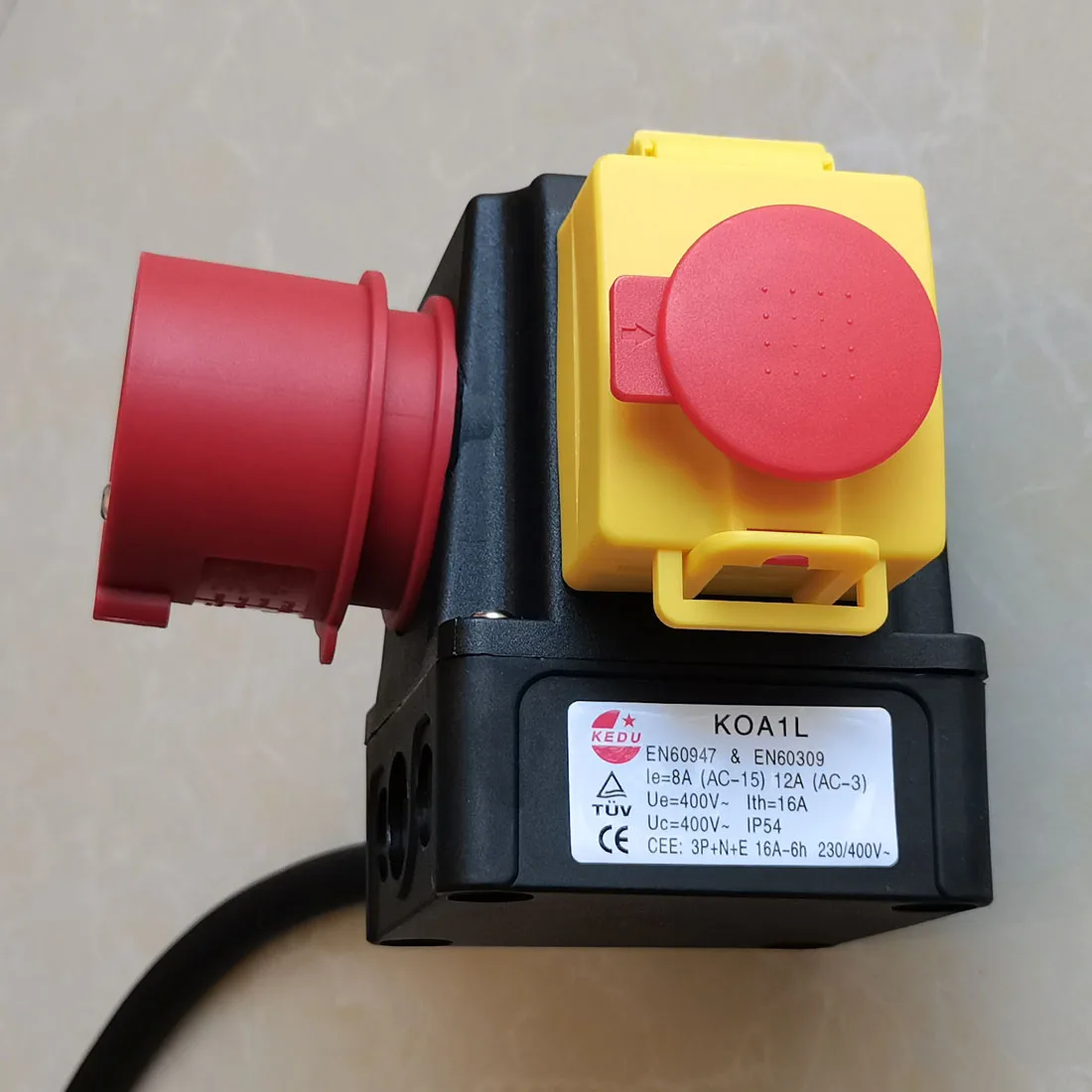 KEDU KOA1L Interruttore elettromagnetico Combinazione europea di prese di commutazione Interruttore a pulsante di arresto di emergenza industriale trifase AC400V